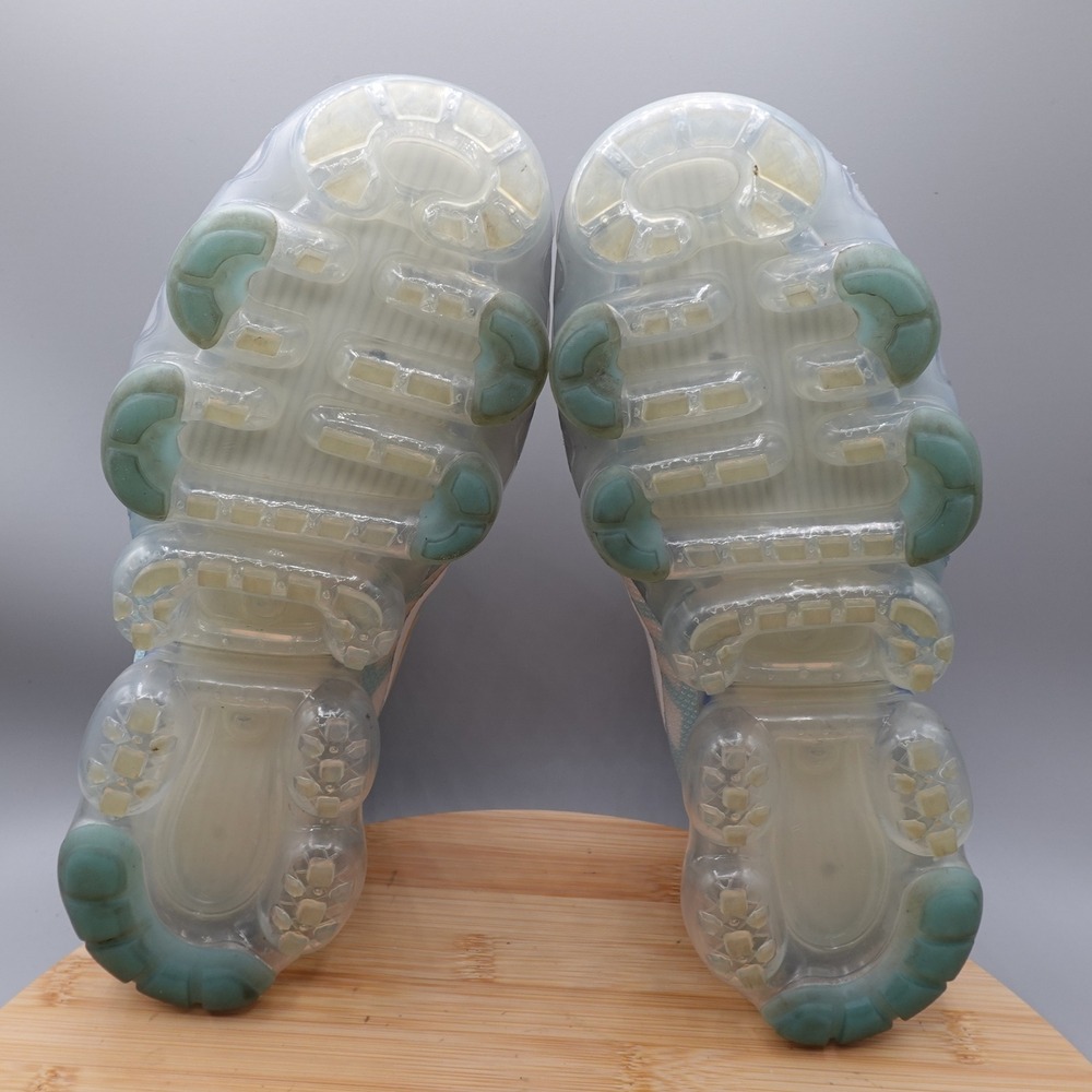 Nike Shoes Mens 7 White Air VaporMax 2019 Wolf Grey Running Sneaker CI1240-102 - Picture 6 of 9